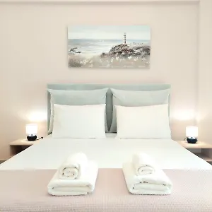 Elizabeth Aparthotel Himare