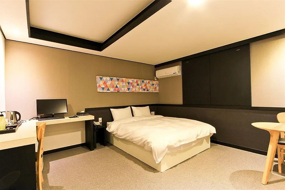 Elysee Hotel Busan