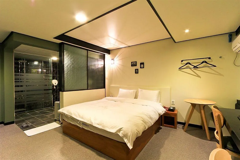 Elysee Hotel Busan