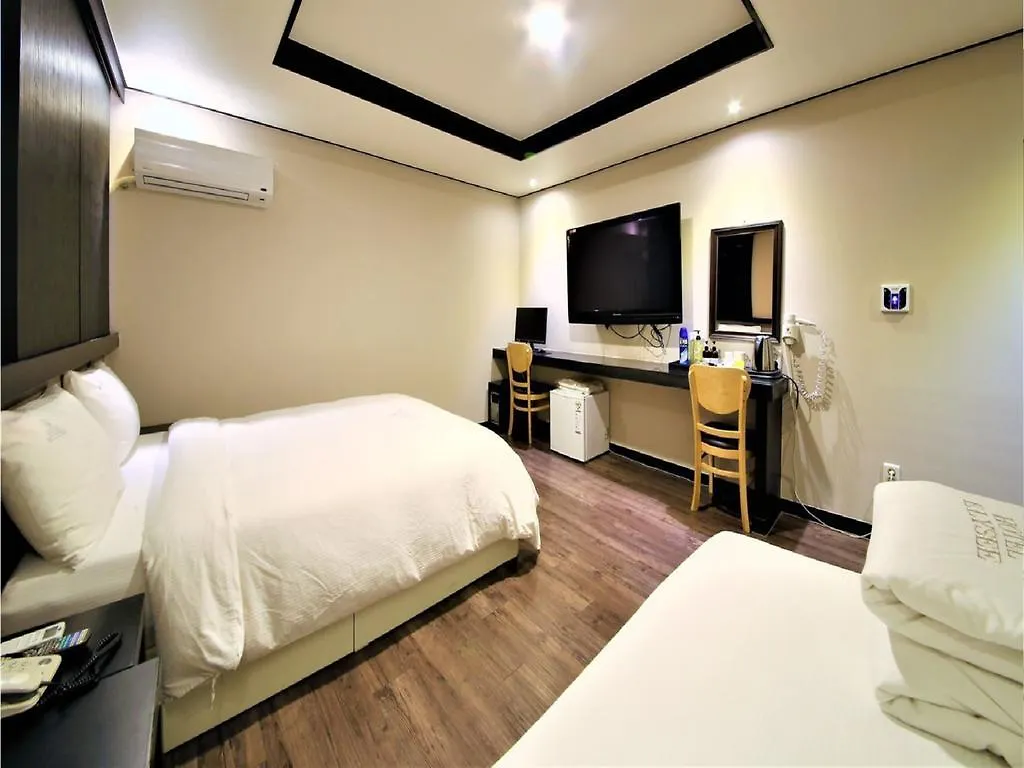 ***  Elysee Hotel Busan South Korea