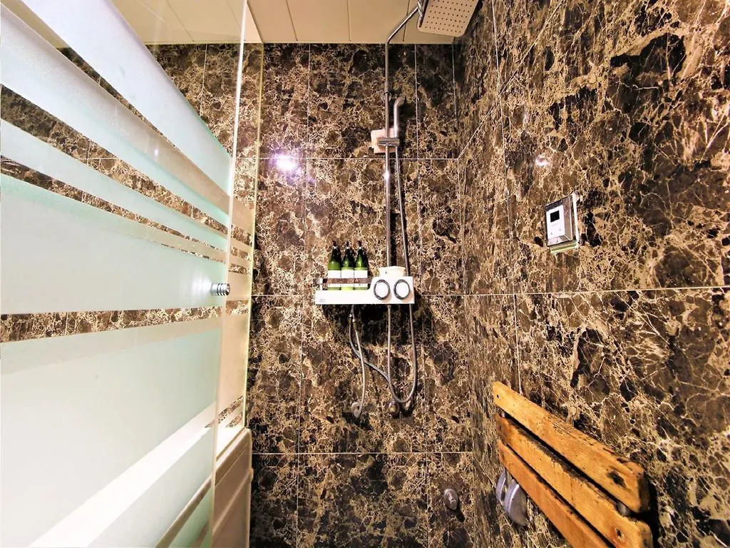 Elysee Hotel Busan