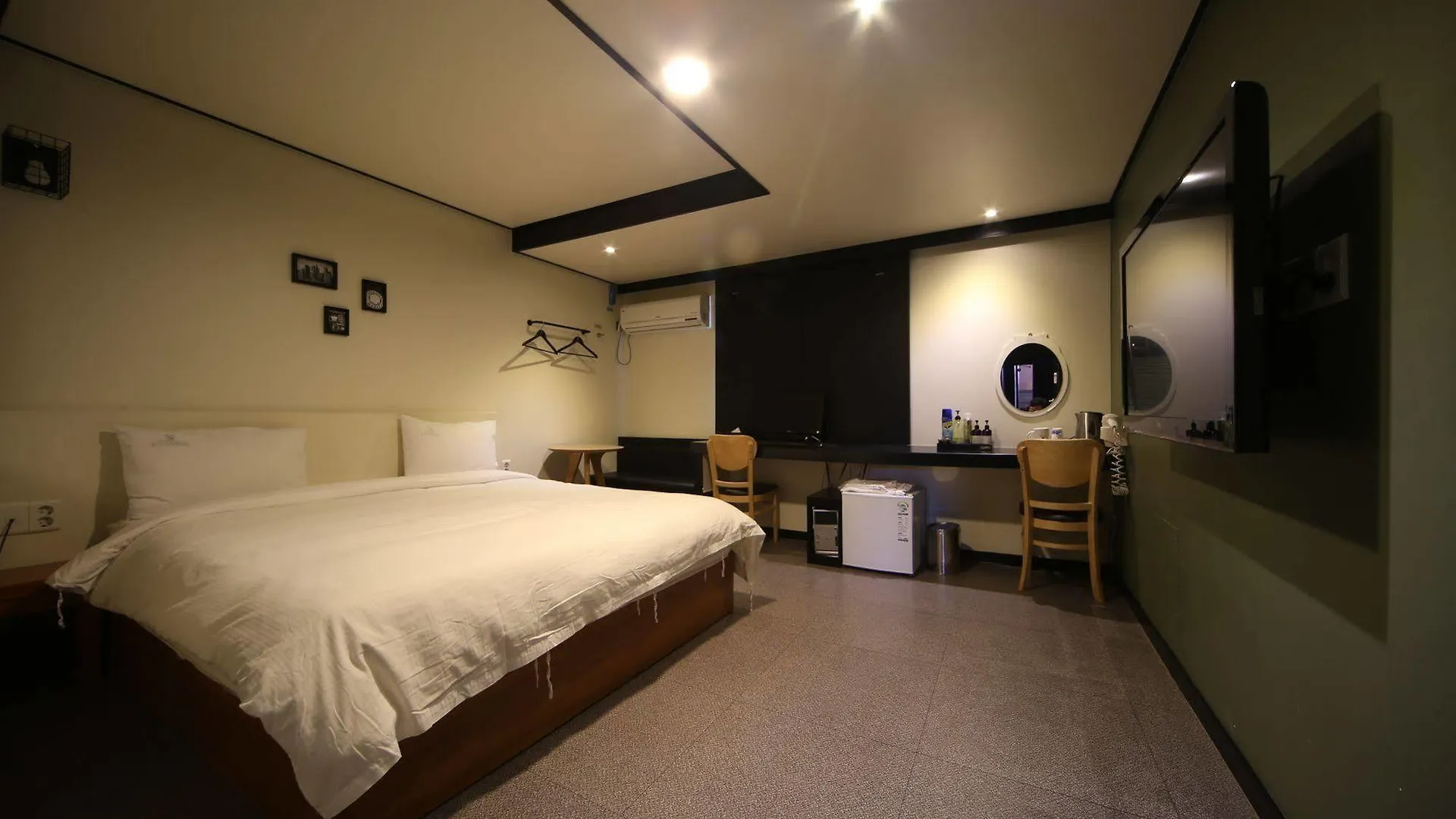 ***  Elysee Hotel Busan South Korea