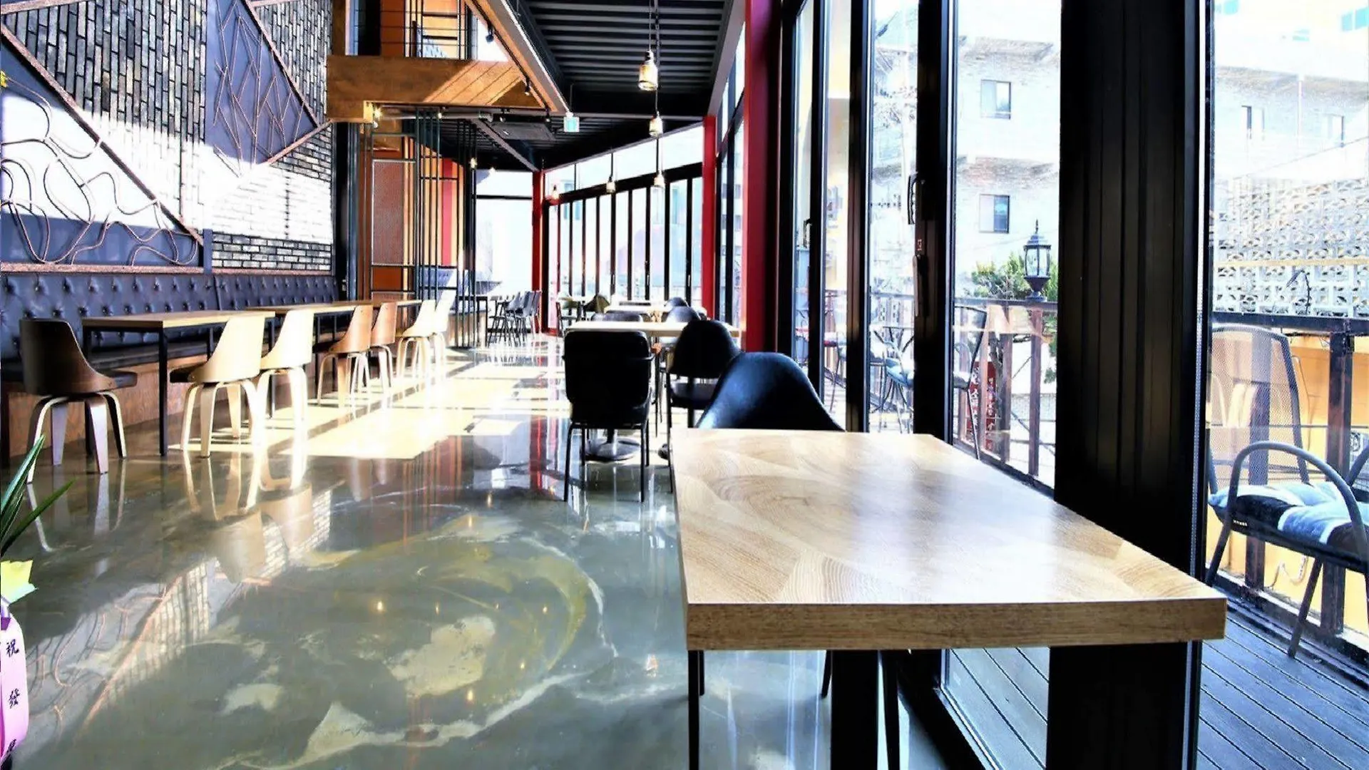 Elysee Hotel Busan 3*,
