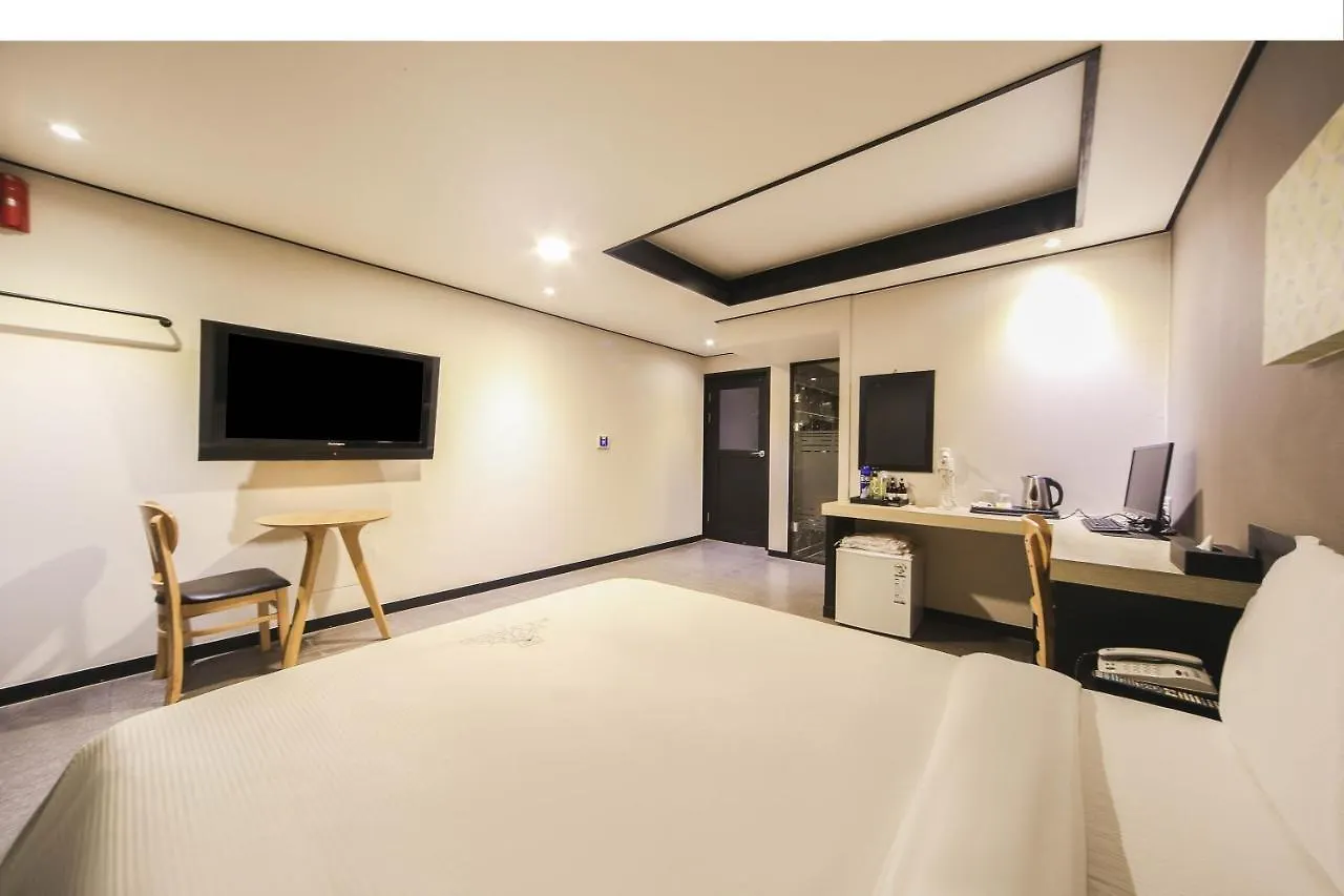 Elysee Hotel Busan