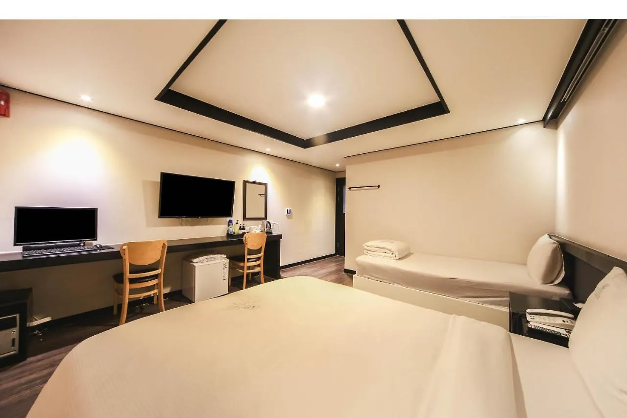 Elysee Hotel Busan