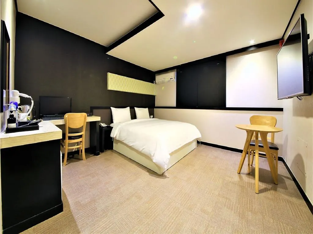 Elysee Hotel Busan