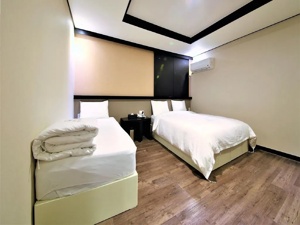 Elysee Hotel Busan